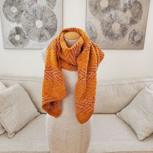 Rebecca Minkoff Block Yarn Muffler Scarf - Picture 5 of 12